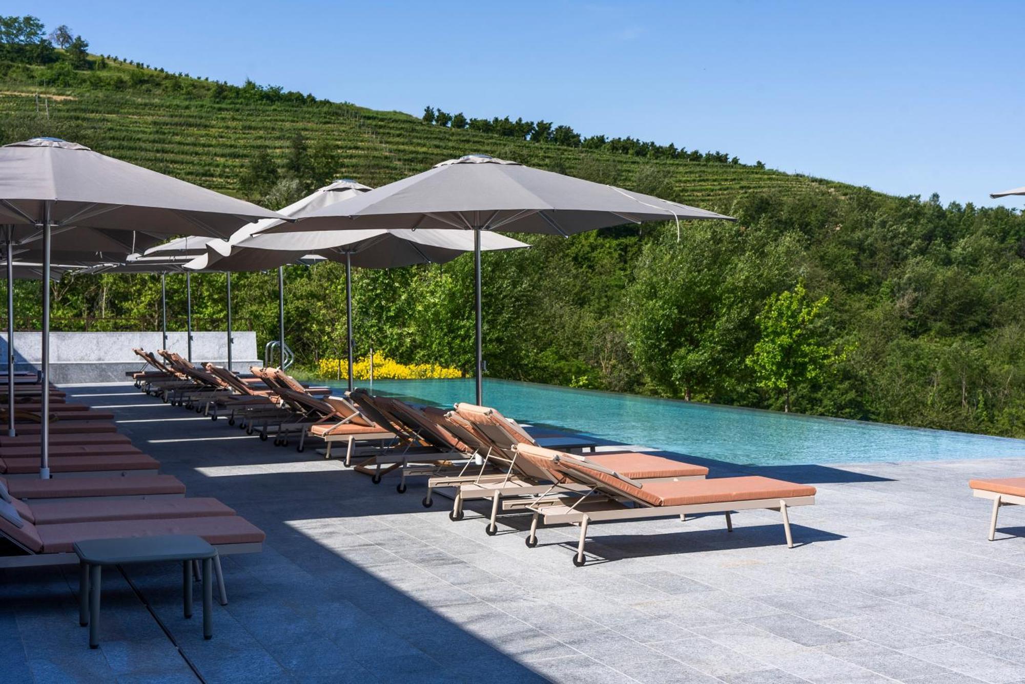 Cerretto Langhe Casa Di Langa酒店 外观 照片